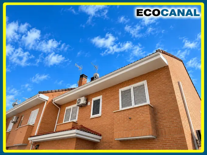 Ejemplo de trabajo de canalones, cubiertas, pérgolas e impermeabilización ejecutado por Cubiertas Ecocanal