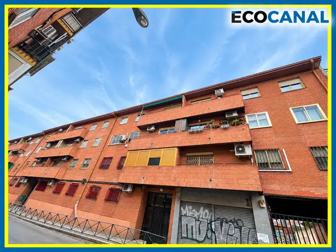 Ejemplo de trabajo de canalones, cubiertas, pérgolas e impermeabilización ejecutado por Cubiertas Ecocanal