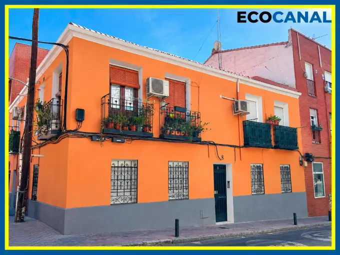 Ejemplo de trabajo de canalones, cubiertas, pérgolas e impermeabilización ejecutado por Cubiertas Ecocanal